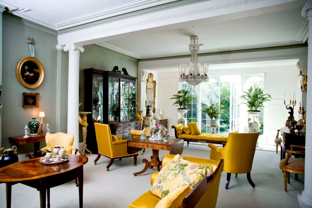 Robert Thomson arrangement