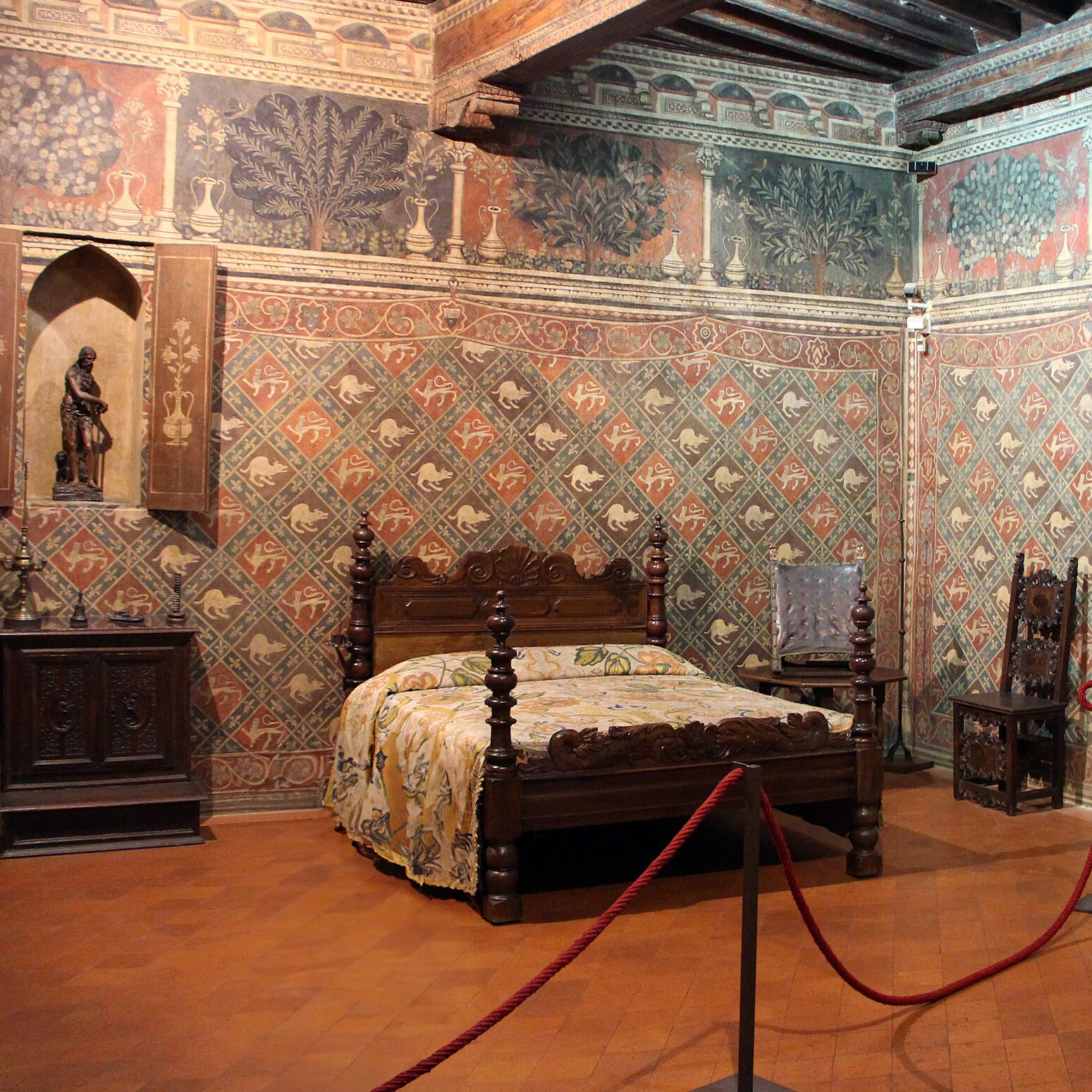 Camera_delle_impannate,_veduta_01