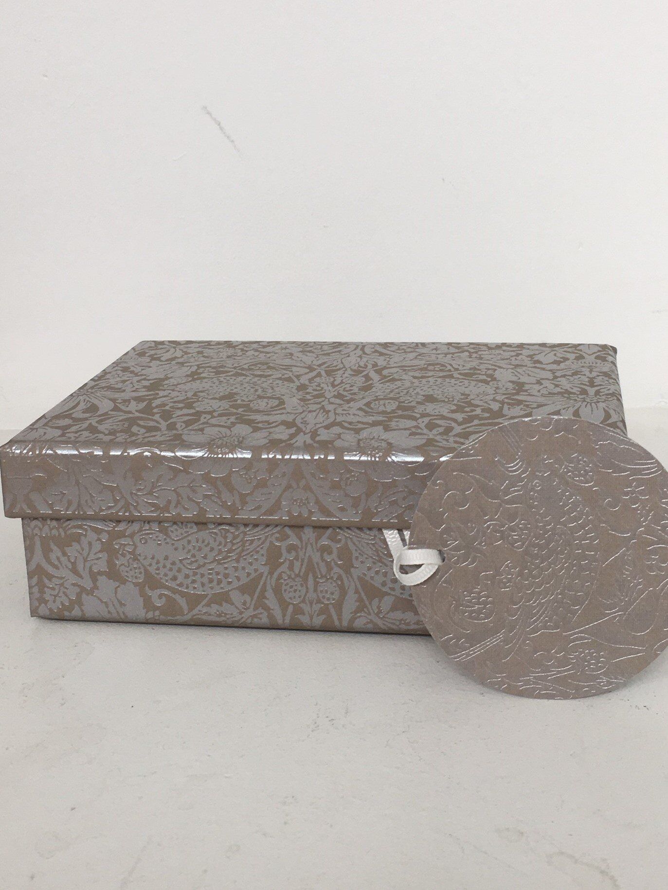 Gift Box: William Morris Pure  small
