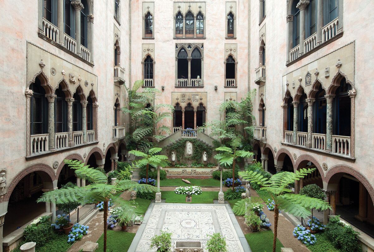 gardner-courtyard_c-Steve-Dunwell_0