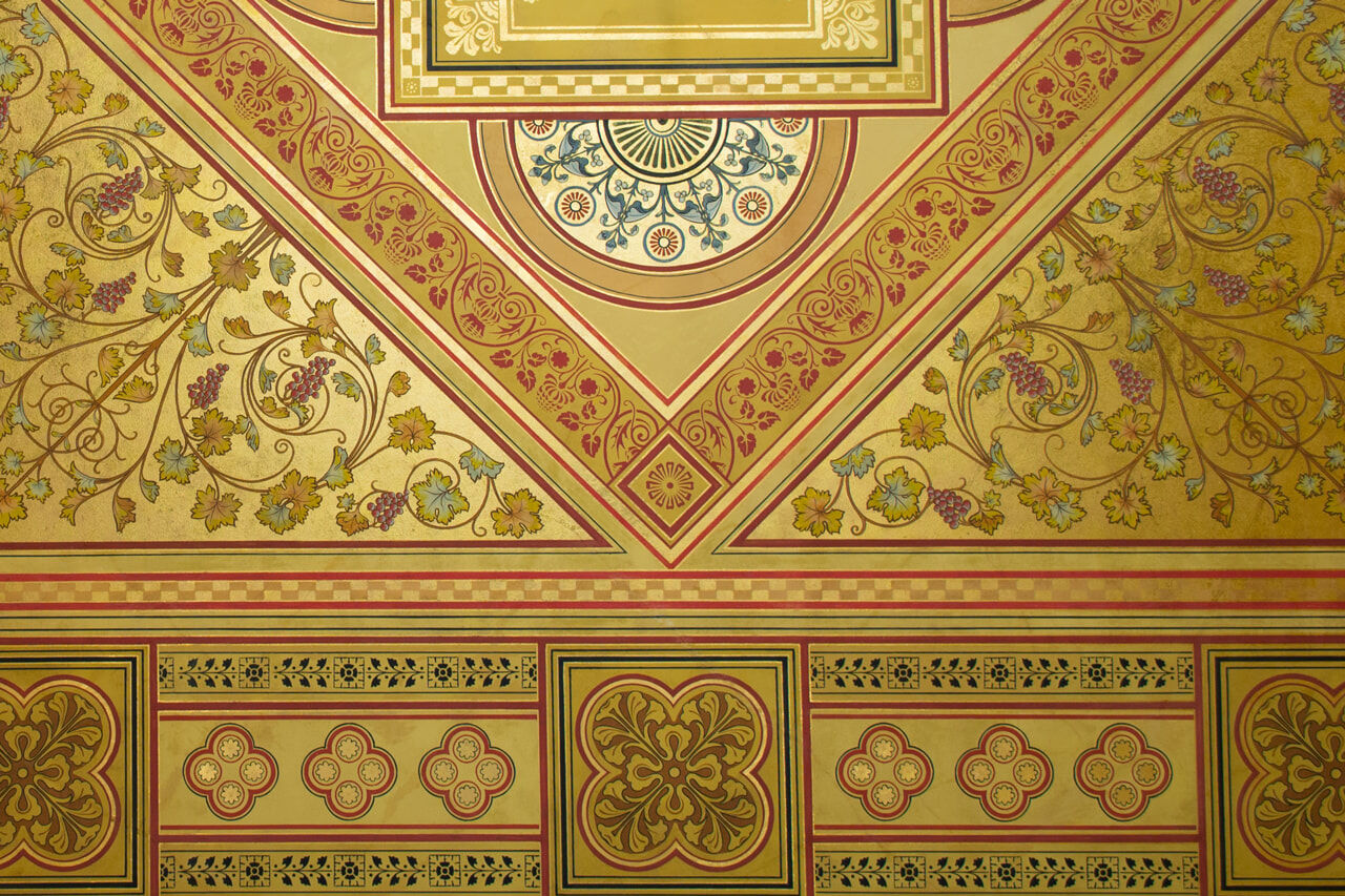 GothicCeiling1