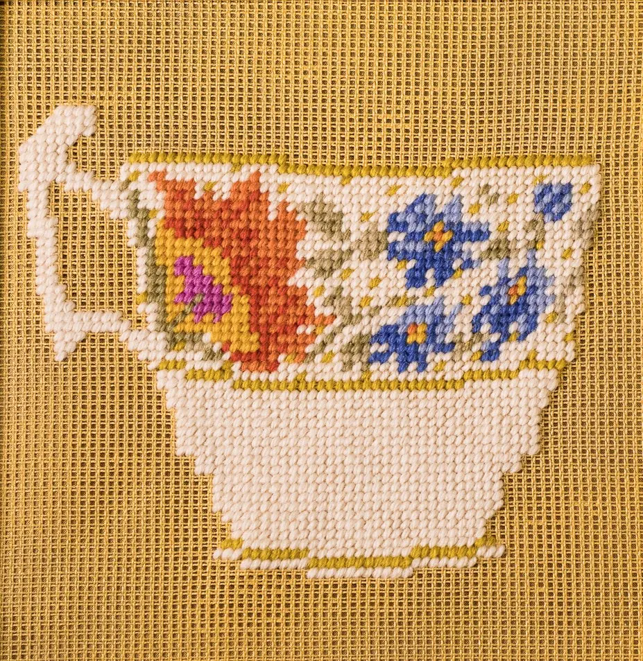 embroidery kit blue flowers 2