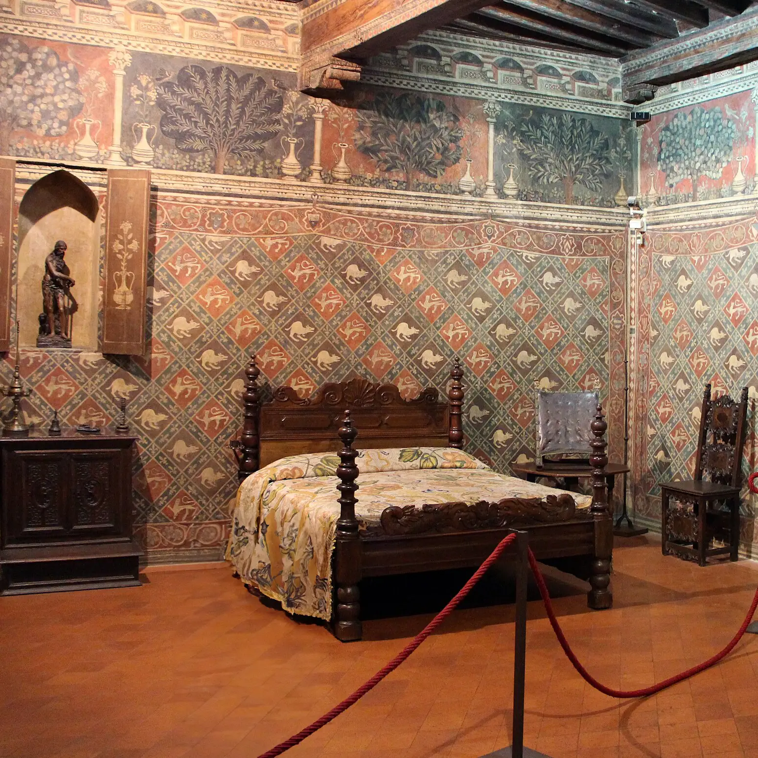 Camera_delle_impannate,_veduta_01