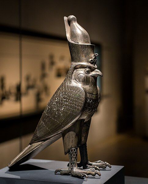 Horus_as_falcon_god