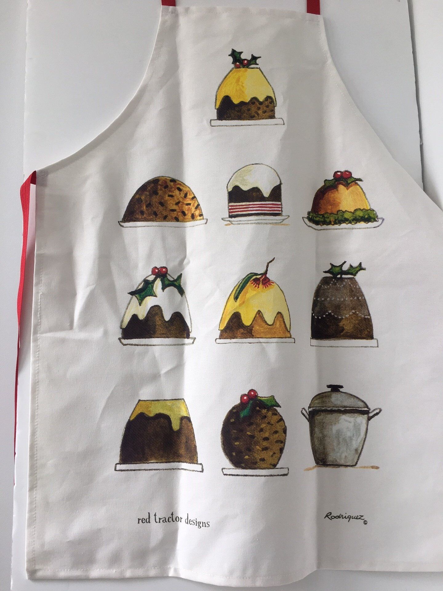 Apron (Red Tractor Designs): Christmas Puddings