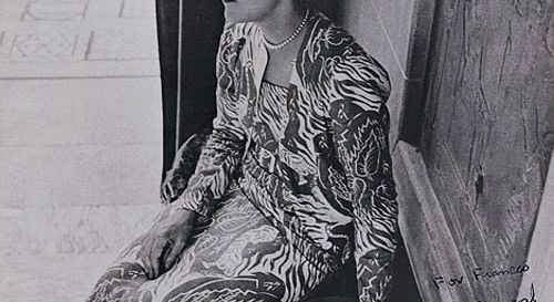 cecil-beaton-the-lady-casey-in-bengal-tiger-suit-1944